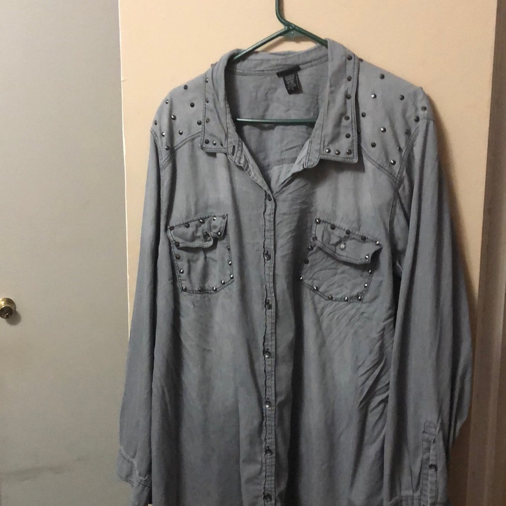 Gray blouse